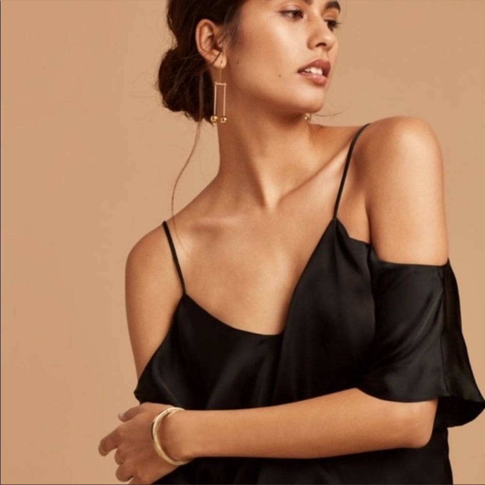 NEW Wilfred Draveil Black Cold Shoulder Satin Short Sleeve Blouse L